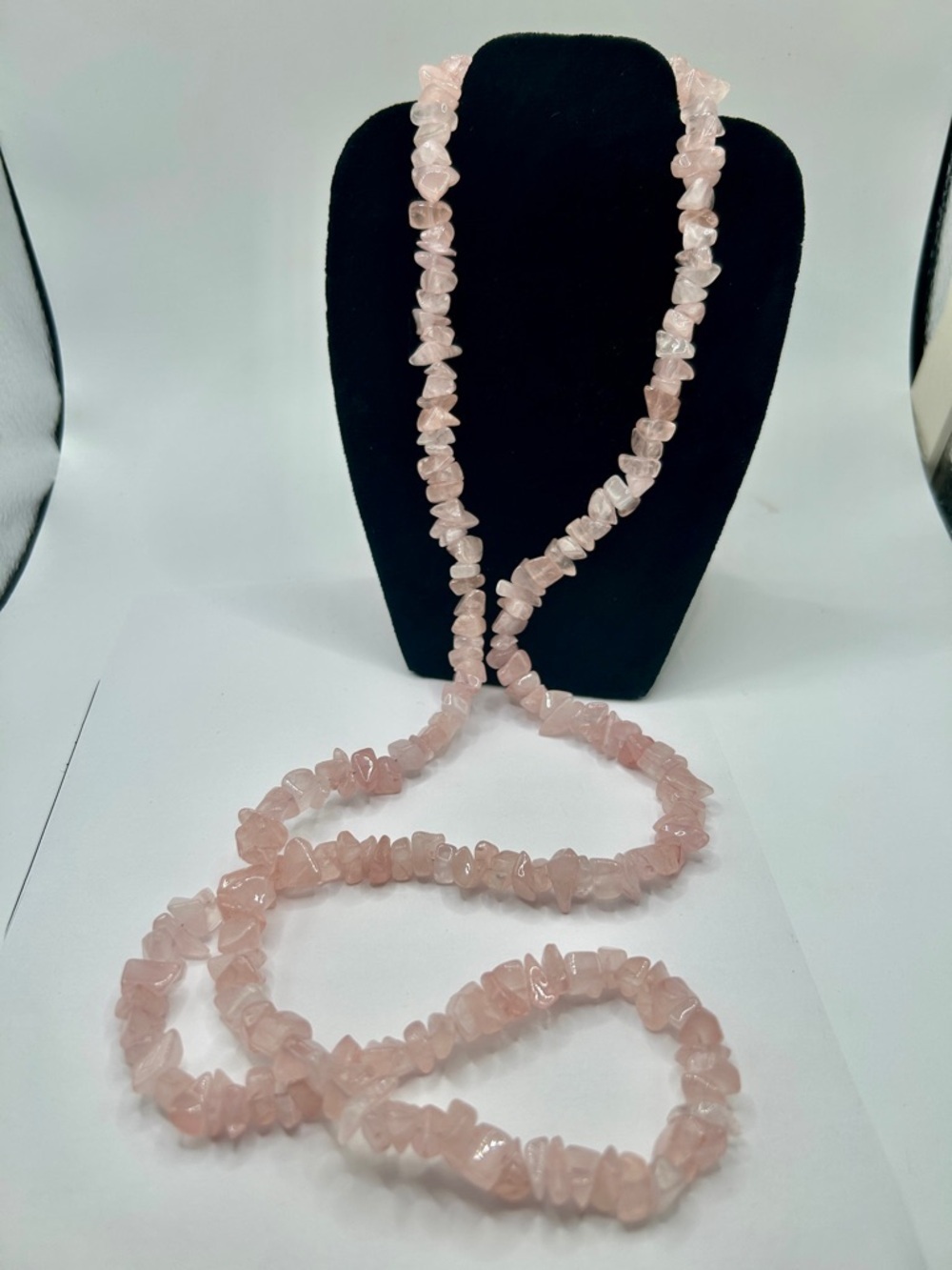 Vintage Pink Rose Quartz stone Necklace 34” Unisex Jewelry - Picture 13 of 14